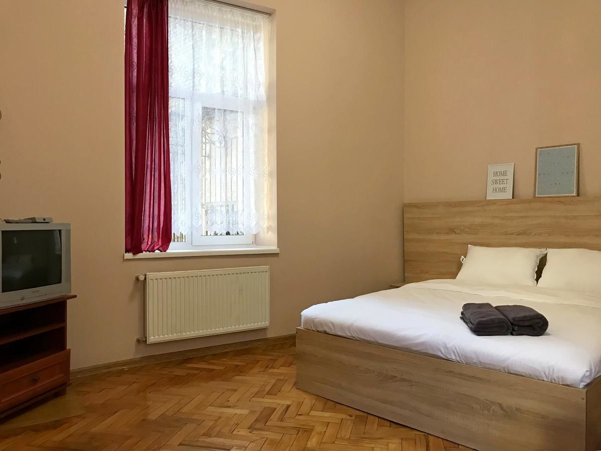 Апартаменты Romantic Apartments, city center Львов-15